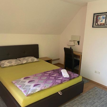 Restoran&Motel And Apartmants Lovacka Prica Tesanj ภายนอก รูปภาพ