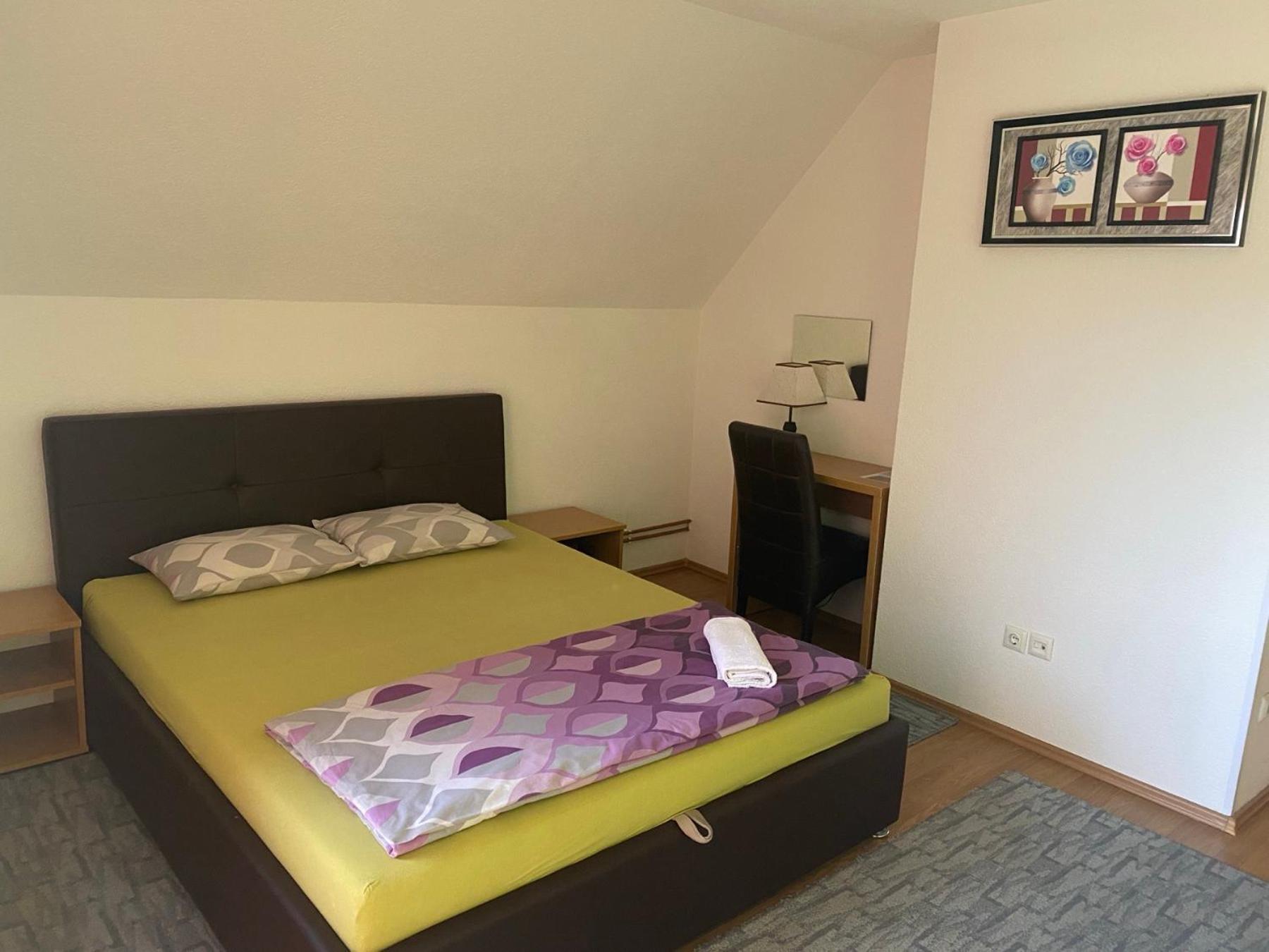 Restoran&Motel And Apartmants Lovacka Prica Tesanj ภายนอก รูปภาพ