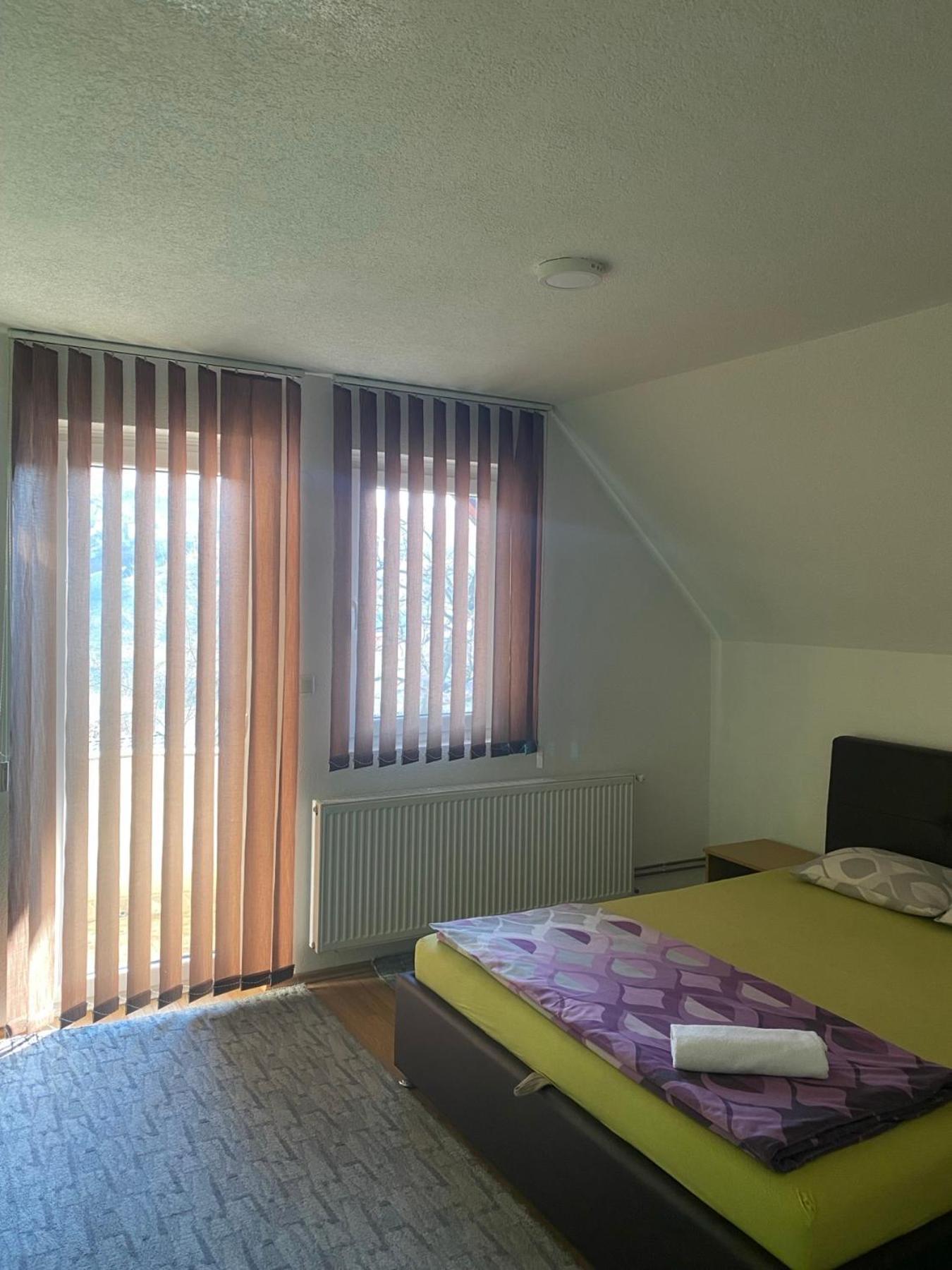 Restoran&Motel And Apartmants Lovacka Prica Tesanj ภายนอก รูปภาพ